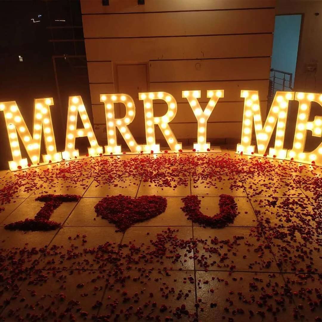 Dreamy Proposal - Big Marry Me Letters