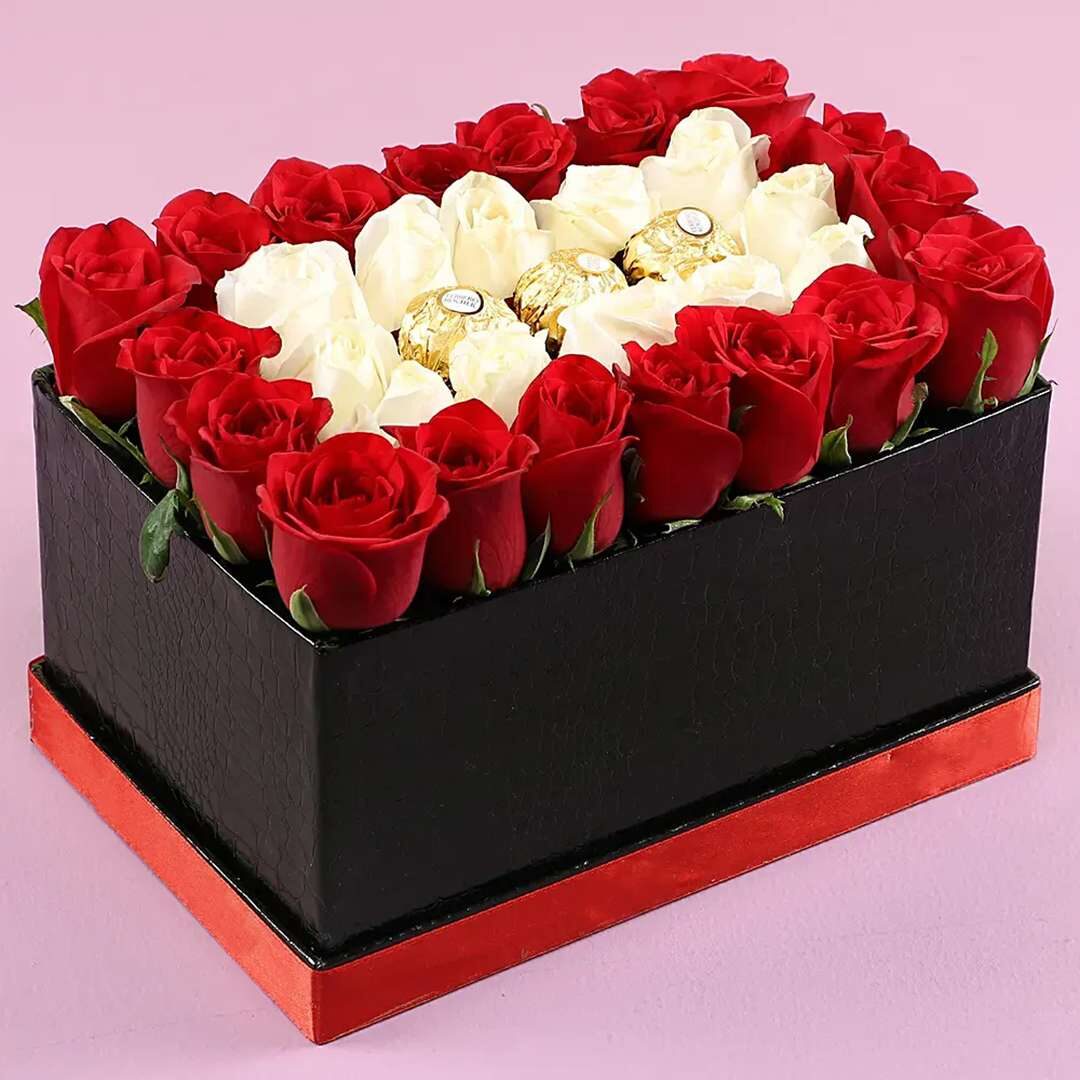 White & Red Roses Love Box